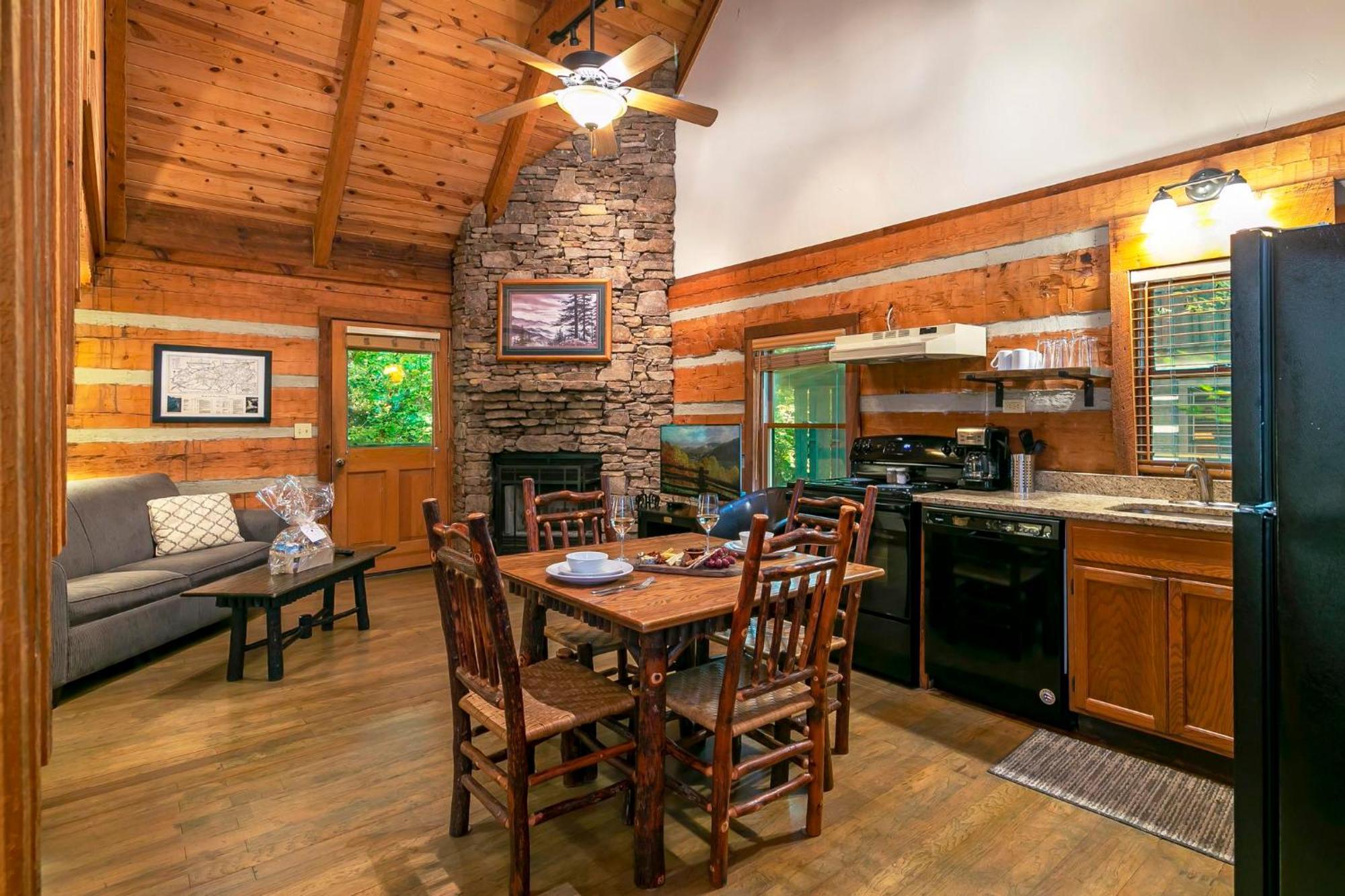 Dancing Bear Lodge Таунсенд Экстерьер фото