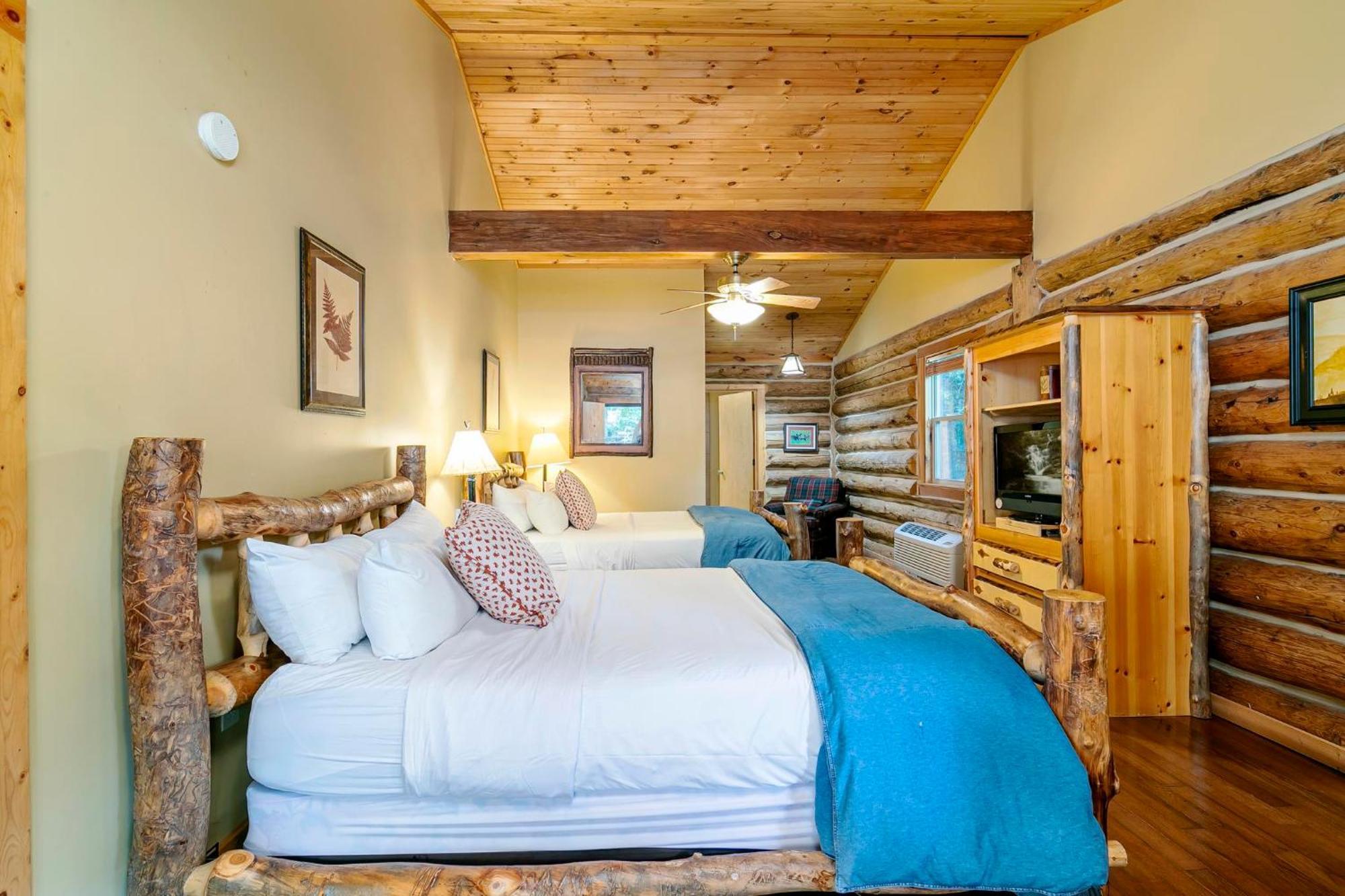 Dancing Bear Lodge Таунсенд Экстерьер фото