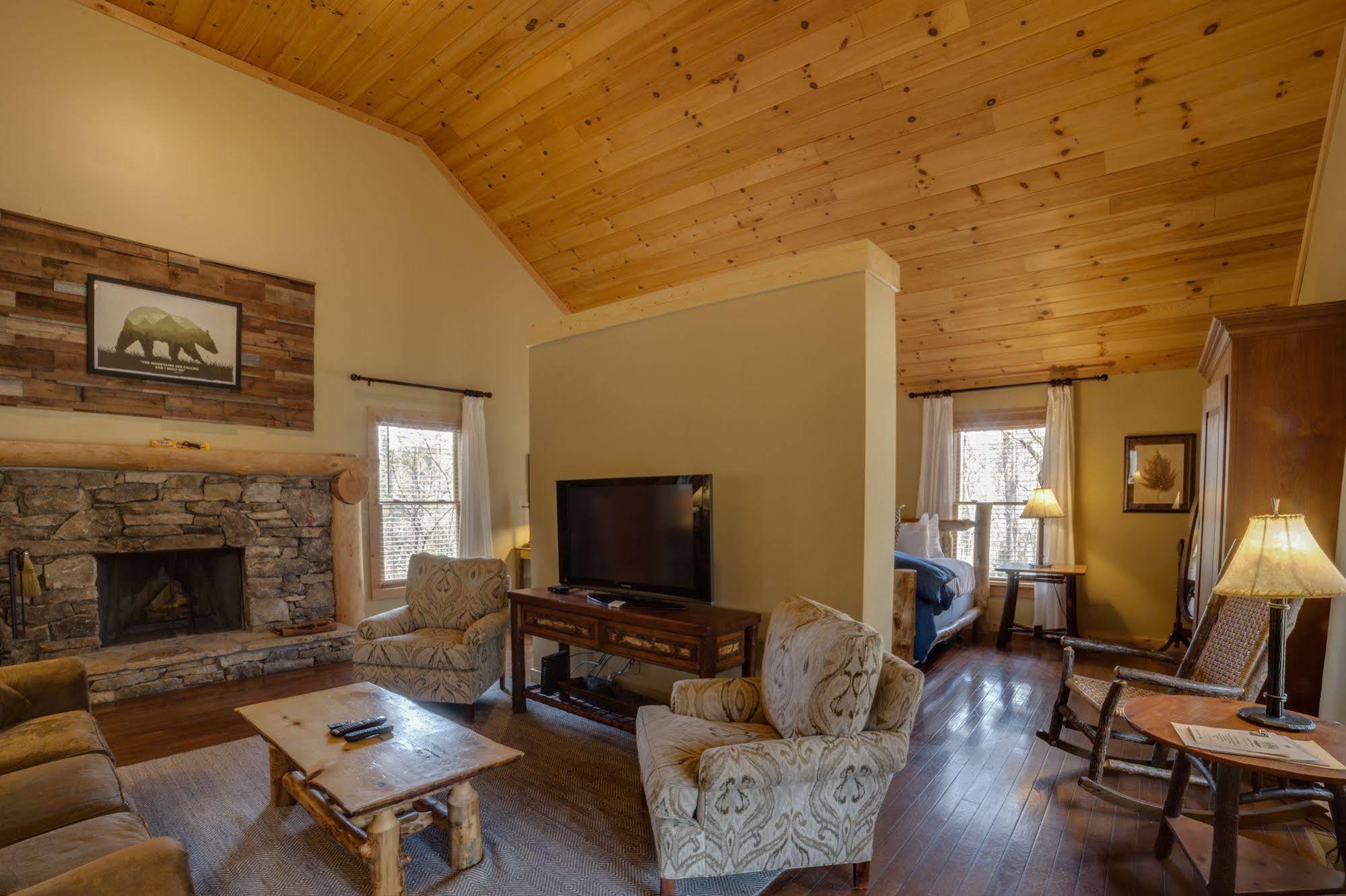 Dancing Bear Lodge Таунсенд Экстерьер фото
